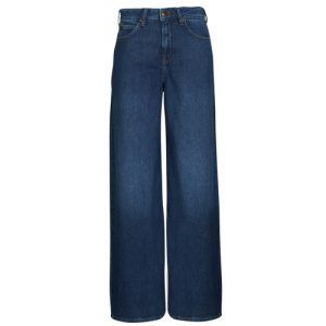 Jeans Flare Donna Lee STELLA A LINE, un modello elegante e alla moda, ideale per ogni occasione. Realizzati in denim di alta qualità per un comfort ottimale, questi jeans presentano una vestibilità ampia e svasata, sottolineando la silhouette femminile. Perfetti da abbinare con t-shirt o bluse per un look casual-chic. Disponibili in diverse taglie, i jeans Flare Lee STELLA A LINE sono un must-have nel guardaroba di ogni donna.