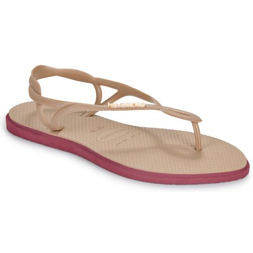 Sandali Havaianas LUNA POINT per donna, eleganti e comodi, con design alla moda e dettagli unici. Ideali per l'estate, perfetti da abbinare a qualsiasi outfit. Acquista i tuoi sandali Havaianas LUNA POINT e rendi il tuo look unico.