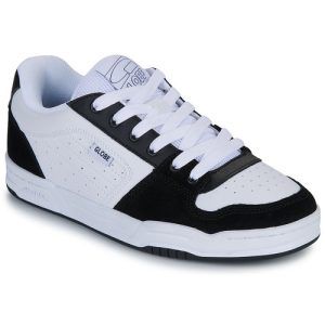 Scarpe da skate Uomo Globe MOJO 2 Nero, perfette per un look trendy e sportivo. Design moderno con comfort ottimale, ideali per il pattinaggio e la vita quotidiana. Acquista ora le Globe MOJO 2 per un'ottima performance e stile.