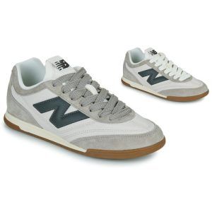 Scarpe New Balance RC42 Sneakers basse Donna, eleganti e comode, perfette per ogni occasione. Design contemporaneo con dettagli alla moda, ideali per chi cerca stile e comfort. Acquista ora le migliori sneakers per un look trendy e casual.
