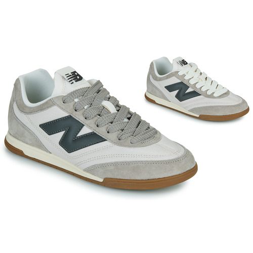 Scarpe New Balance RC42 Sneakers basse Donna, eleganti e comode, perfette per ogni occasione. Design contemporaneo con dettagli alla moda, ideali per chi cerca stile e comfort. Acquista ora le migliori sneakers per un look trendy e casual.