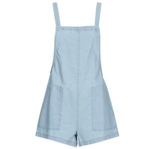 Tuta/Jumpsuit Donna Billabong BEACH CRUSH DENIM OVERALL, realizzata in denim di alta qualità, ideale per un look estivo casual e alla moda. Perfetta per outfit giornalieri e occasioni speciali, offre comfort e stile, esaltando la silhouette femminile. Disponibile in diverse taglie e facilmente abbinabile con accessori estivi. Aggiungi un tocco trendy al tuo guardaroba con questa tuta versatile e chic.