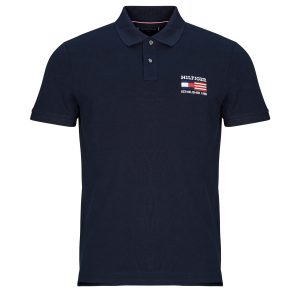 Polo Uomo Tommy Hilfiger HILFIGER FLAG REG POLO Marine, elegante e di alta qualità, realizzata in morbido cotone. Design classico con logo Tommy Hilfiger a contrasto sul petto, ideale per occasioni casual e abbigliamento quotidiano. Scegli la Polo Tommy Hilfiger per un look sofisticato e alla moda. Disponibile in diverse taglie.