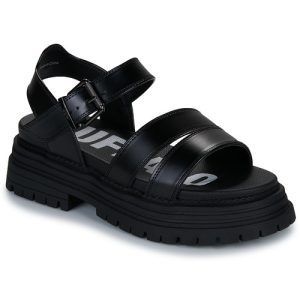 Sandali Donna Buffalo LENNOX TS SANDAL in elegante design, caratterizzati da una comoda suola e dettagli raffinati. Perfetti per l'estate, questi sandali offrono stile e comfort per ogni occasione. Acquista ora i Buffalo LENNOX TS SANDAL per un look alla moda e di tendenza!