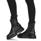 Love Moschino WINTER TASSEL Nero Stivaletti Donna - 8
