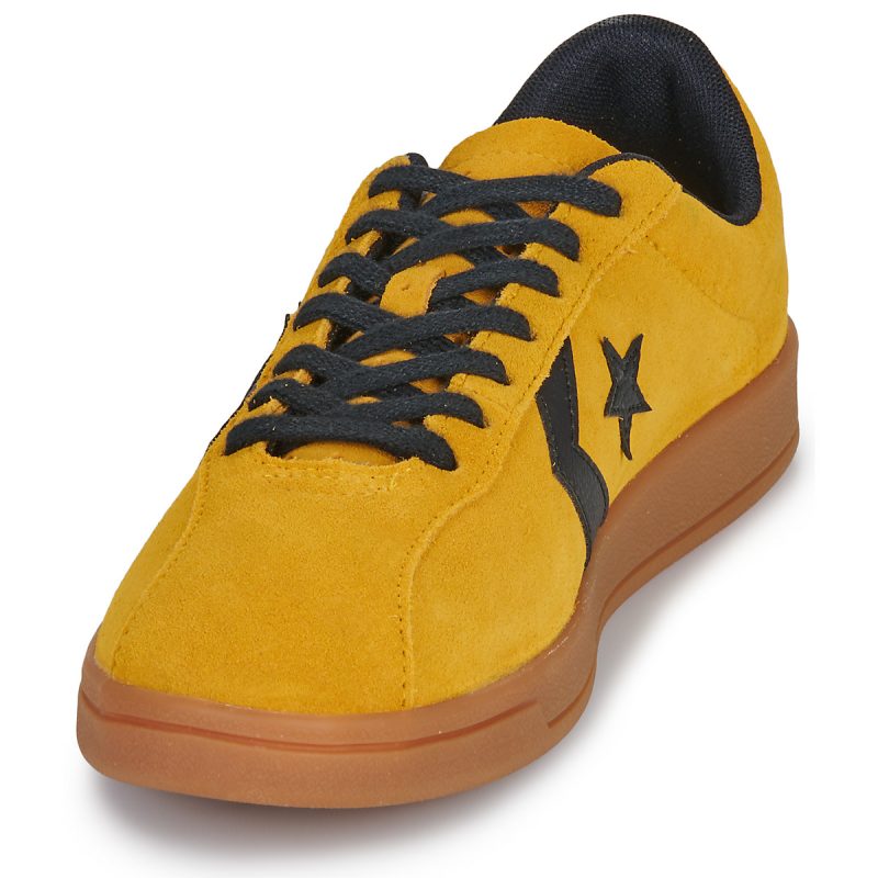 Converse CLASSIC TRAINER SUEDE Yellow Men's Sneakers - 3