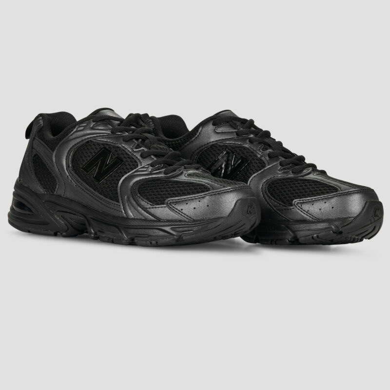 New Balance 530 Black Low Sneakers Women - 2