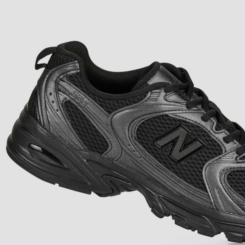 New Balance 530 Black Low Sneakers Women - 4