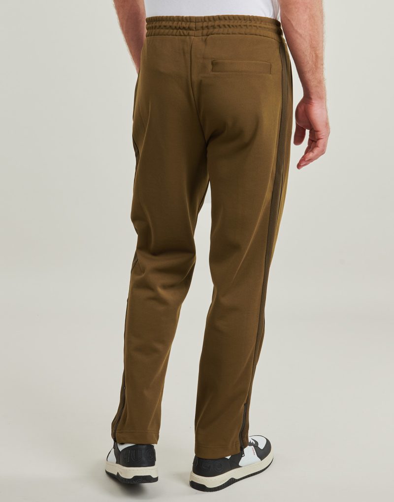 Pantaloni sportivi HUGO Derwent Marrone Pantaloni sportivi Uomo - 4