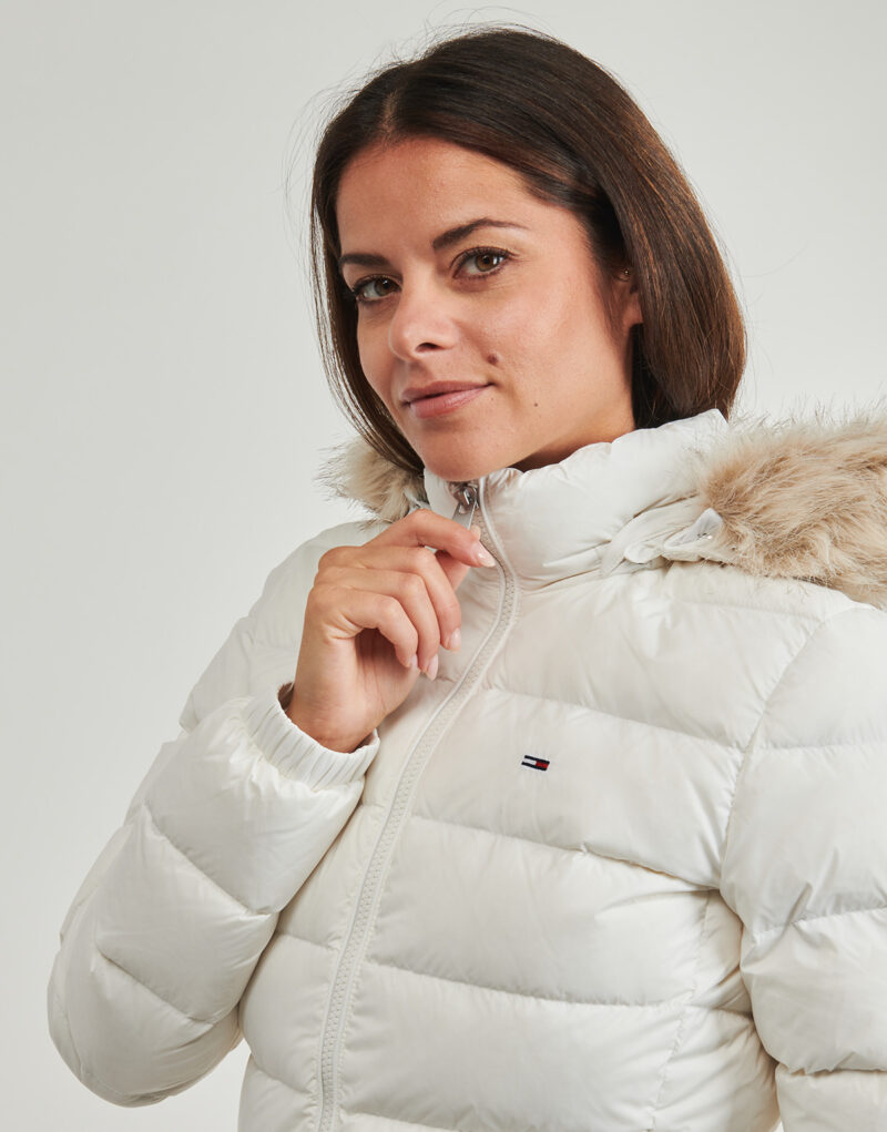 Tommy Jeans TJW ESSENTIAL HOODED DOWN COAT White Women's Down Jackets - 5
