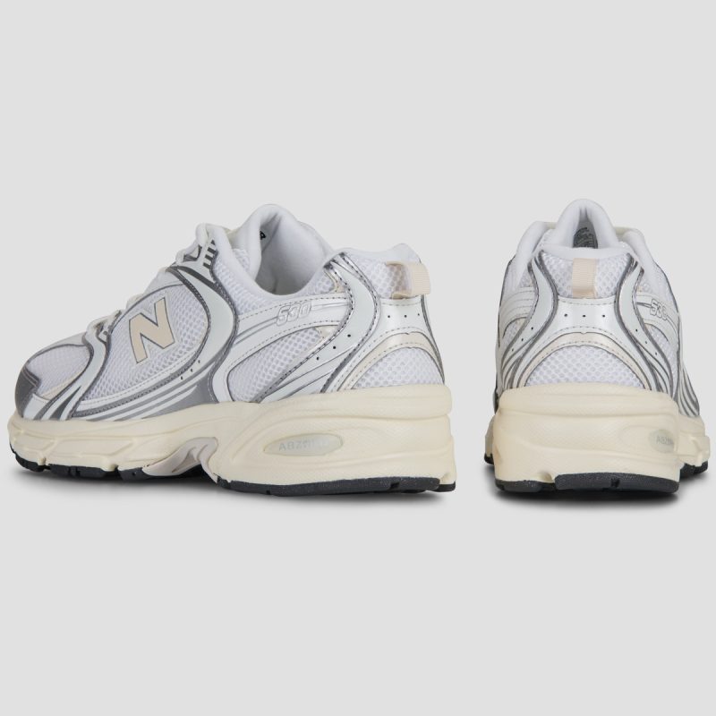 New Balance  530  Argento -  Sneakers Uomo - 3