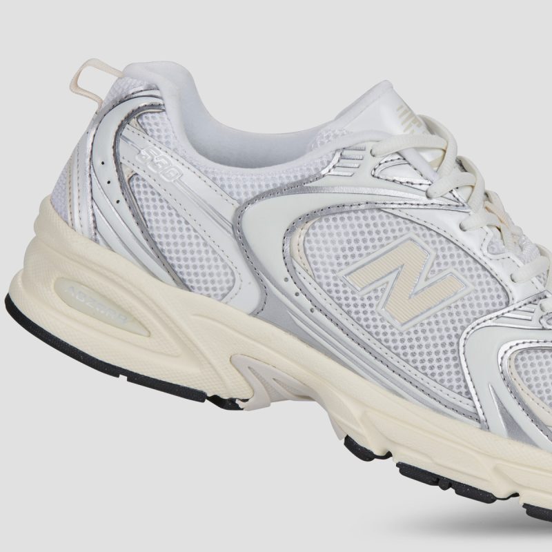 New Balance  530  Argento -  Sneakers Uomo - 4