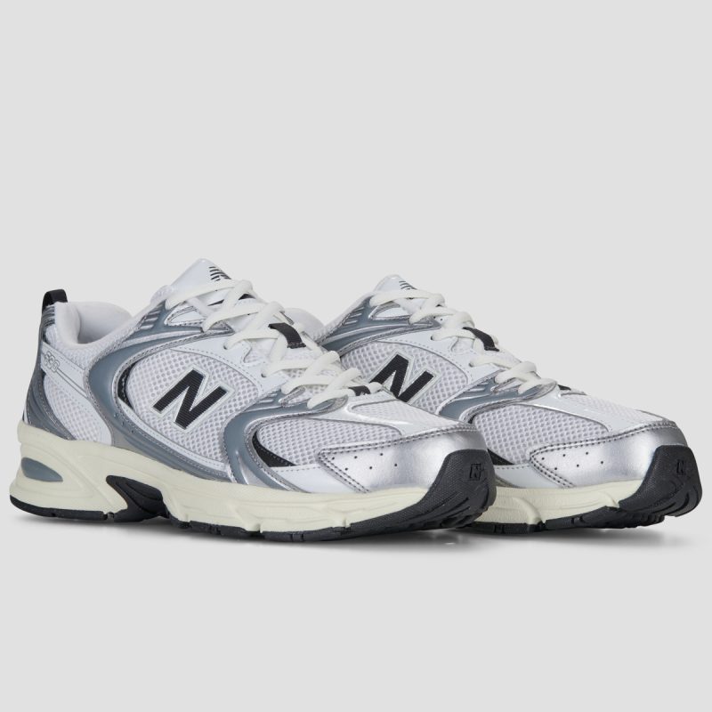 New Balance  530  Argento -  Sneakers Uomo - 2