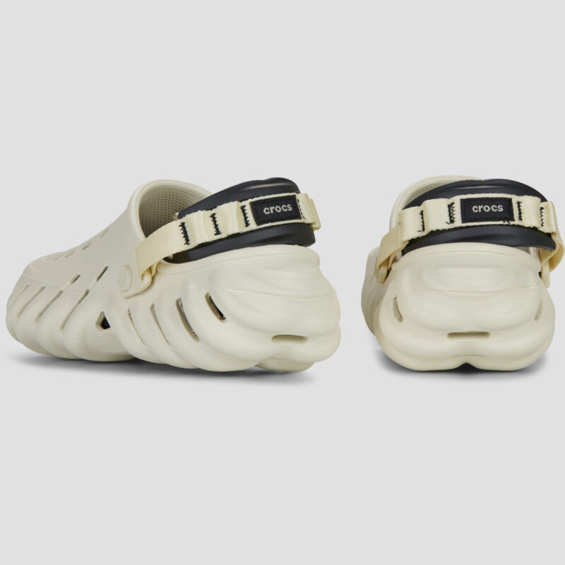 Sabots Crocs Echo beiges pour femmes - Pointure 3