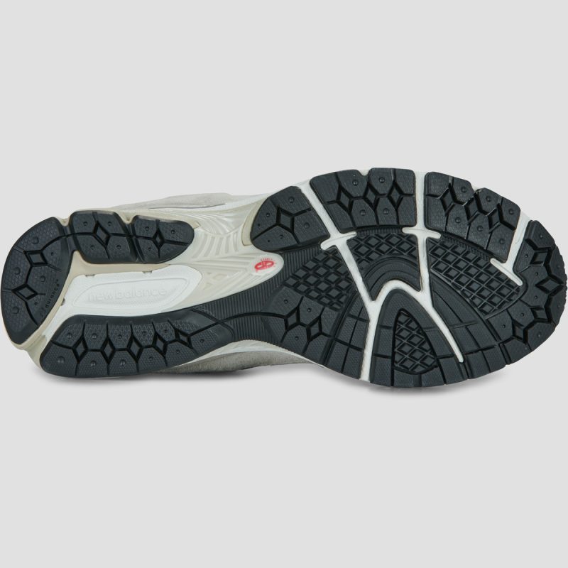 Zapatillas New Balance 2002 Beige para hombre - 6