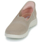 Skechers SLIP-INS : FLEXIBILIT&Eacute; POUR LES D&Eacute;PLACEMENTS - CAMELMocassins LIA beiges pour femme - 3