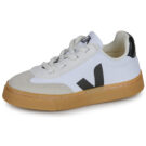 Veja Kleine wei&szlig;e Volleyball-Sneaker f&uuml;r Kinder - Gr&ouml;&szlig;e 4