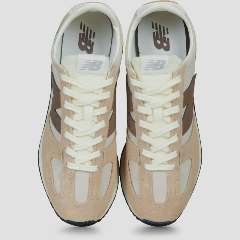 New Balance 471 Beige Herren-Sneaker - Gr&ouml;&szlig;e 5