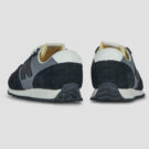 New Balance 471 Schwarze Herren-Sneaker - Gr&ouml;&szlig;e 3