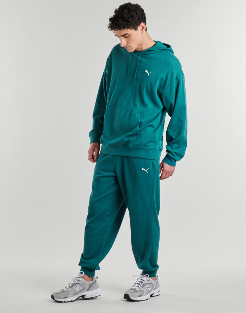 Pantaloni Sportivi Puma ESS ELEVATED Sweatpants TR cl Verde Pantaloni Sportivi Uomo - 3