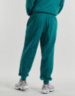 Pantaloni Sportivi Puma ESS ELEVATED Sweatpants TR cl Verde Pantaloni Sportivi Uomo - 4