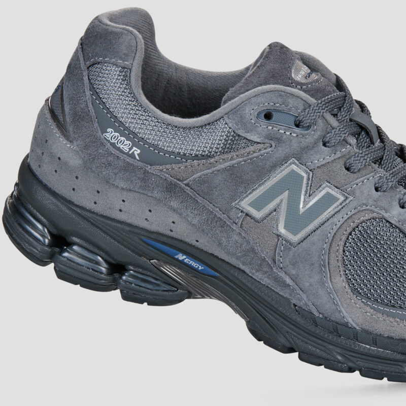 New Balance 2002 Grey Men's Sneakers - 4