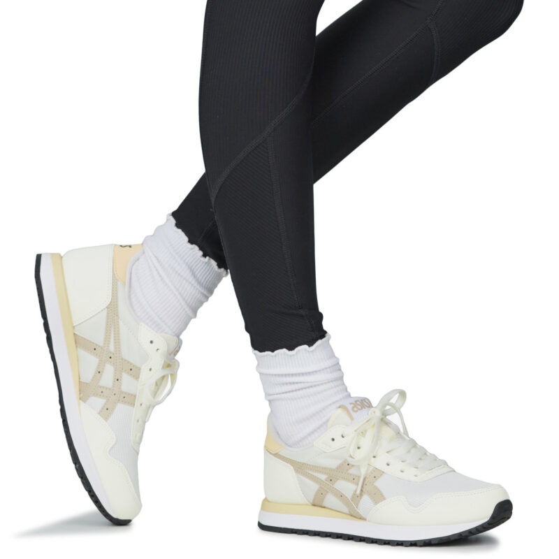 Asics TIGER RUNNER II Beige Damen-Sneaker (niedrige Gr&ouml;&szlig;e) - Gr&ouml;&szlig;e 8