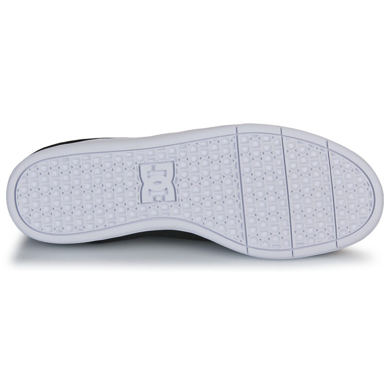 DC Shoes STRIKER 3 Black Men's Sneakers - 7