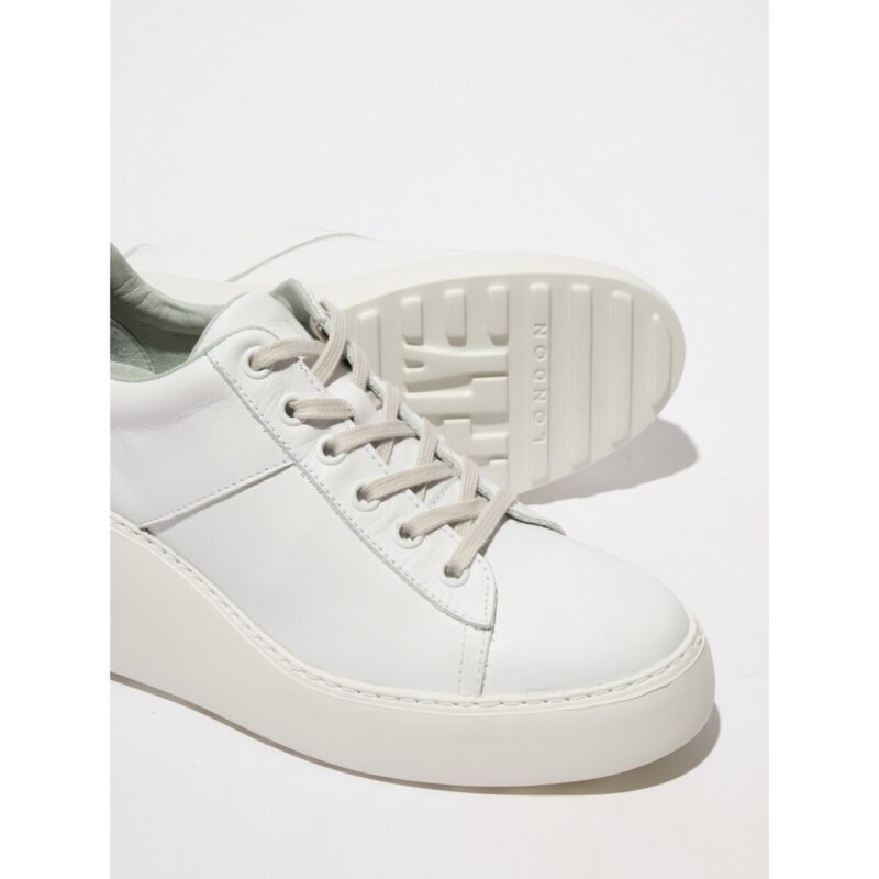 Fly London DELF Bianco Sneakers basse Donna - 4