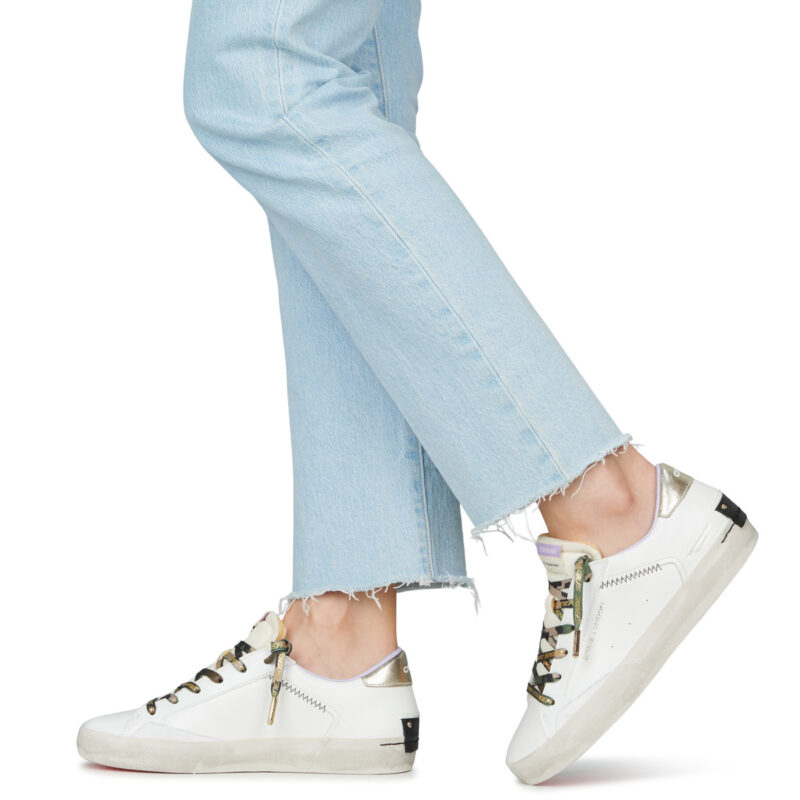 Crime London Zapatillas bajas blancas desgastadas para mujer - 8
