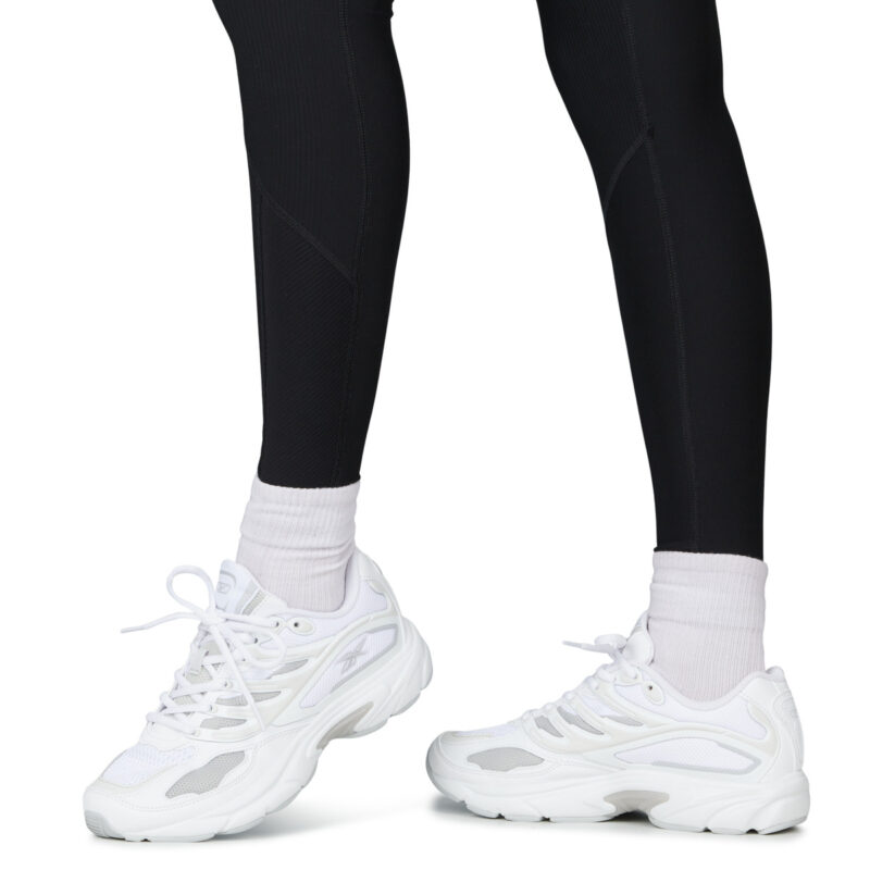 Reebok Classic PREMIER ROAD CONTROL Wei&szlig;e Low-Sneaker f&uuml;r Damen - Gr&ouml;&szlig;e 8