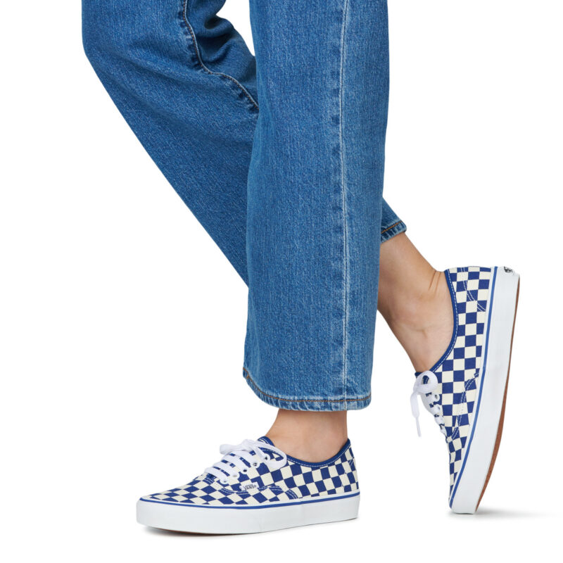 Vans Authentic AMQ - PRIMARY CHECK TRUE BLUE/WHITE Blue Low Sneakers Women - 8