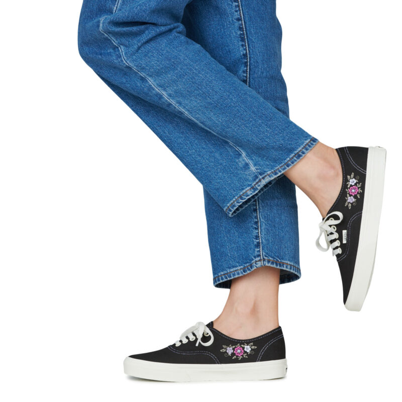 Vans Authentic F2B - BLACK FLORAL Black Low Sneakers Women - 8