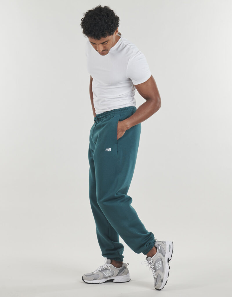 Pantaloni Sportivi New Balance SPORT ESSENTIALS FLEECE JOGGER Verde Pantaloni Sportivi Uomo - 3