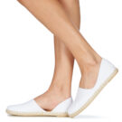 Casual Attitude JALAYIVE Wei&szlig;e flache Sandalen f&uuml;r Damen - Gr&ouml;&szlig;e 8