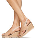 Sandalias de cu&ntilde;a Refresh NANI color beige para mujer - 8