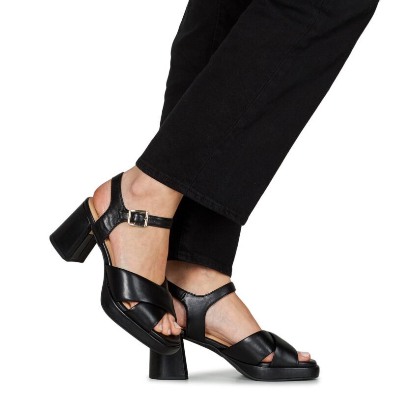 Clarks Sandales &agrave; talons noires RITZY 75 RAE pour femmes - Pointure 8