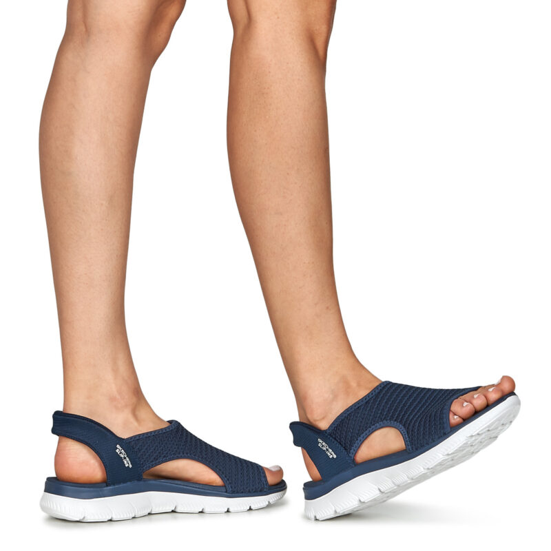 Sandales plates Skechers SLIP INS SUMMITS SWEETLY EVOLVED bleues pour femmes - 8