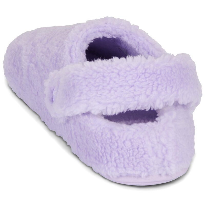 Pantuflas Crocs Classic Cozzzy para mujer, color morado - 5