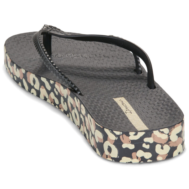 Ipanema Chanclas Bossa Soft V Fem negras para mujer - 5