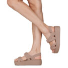 Crocs BROOKLYN KNOT LOW WEDGE Beige Sandali bassi Donna - 8