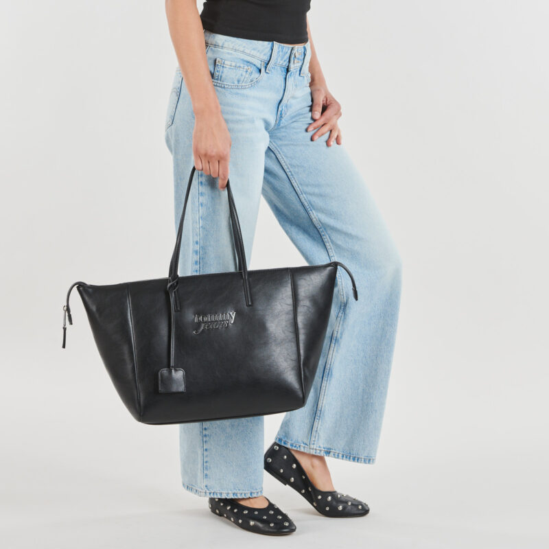 Tommy Jeans Women's TJW Bold Tote Black Handbag - 6