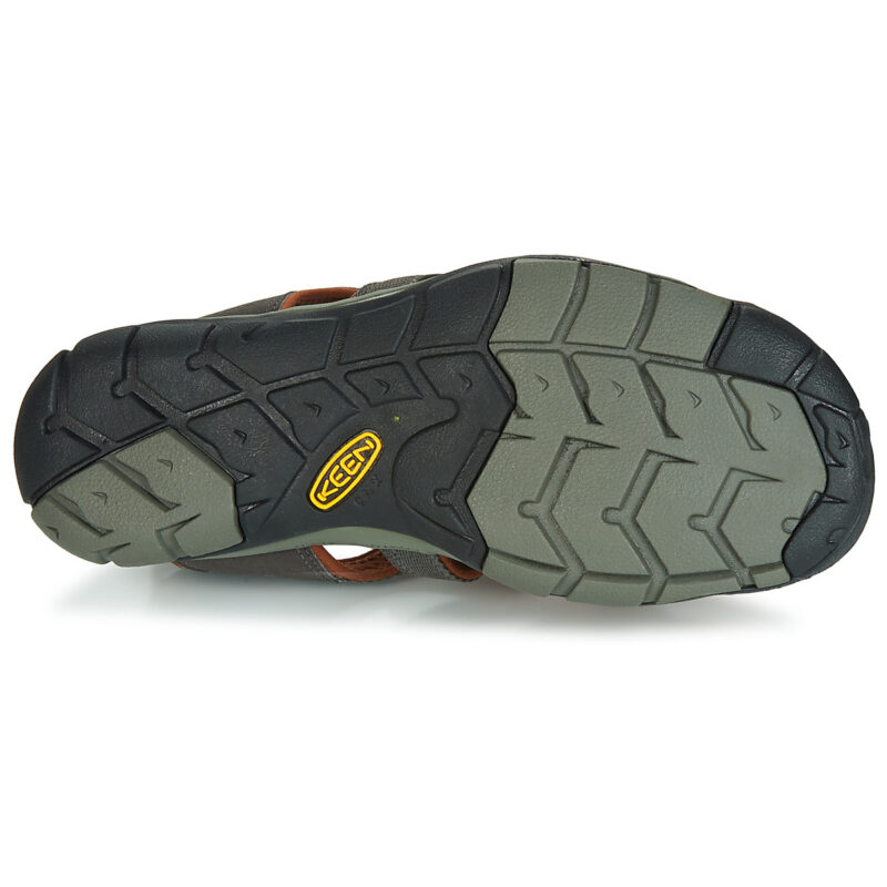 Keen Sandalias Clearwater CNX grises para hombre - Talla 7