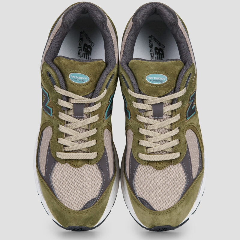 New Balance 2002 Khaki Herren-Sneaker - Gr&ouml;&szlig;e 5