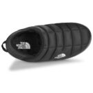 Pantoufles The North Face W THERMOBALL TRACTION MULE V noires pour femmes - 6