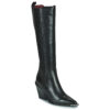 Stivali con tacco    NEW KOLE  Nero