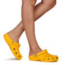 Crocs Classic Giallo Zoccoli Donna - 8
