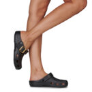 Crocs Classic Metallic Buckle Clog Nero Zoccoli Donna - 8